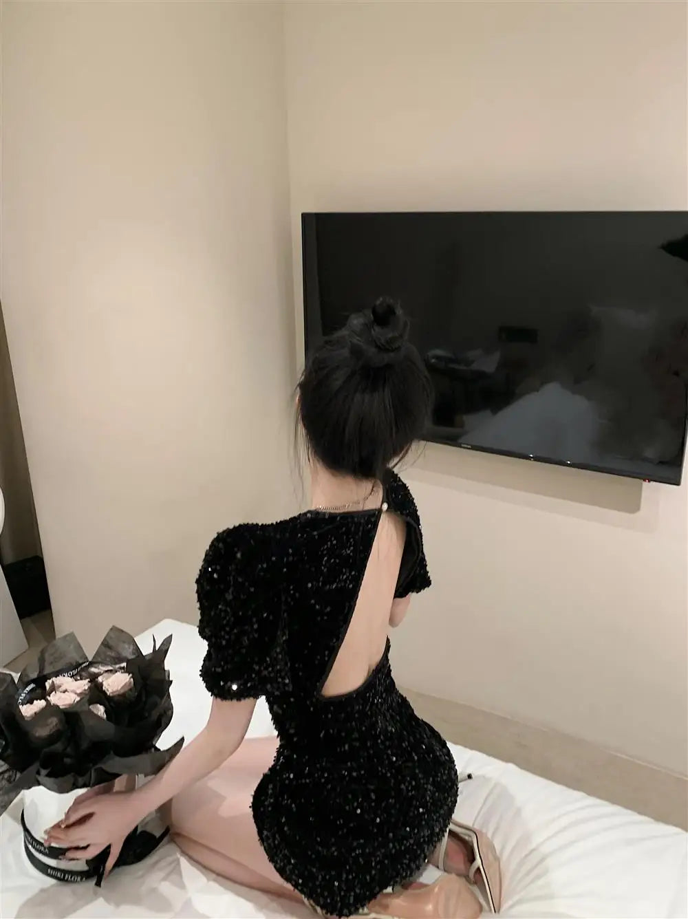 Korejpaa Sexy Dress Women Korean Style Backless Black Dresses Spring Summer Sequin Short Sleeve Slim Waist Vestidos Femme