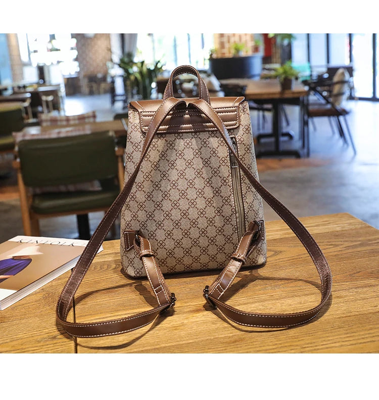Backpack For Women 2023 New Business Work Shopping Casual Designer Elegant High Capacity Preppy Pu Leather Waterproof Back Bag