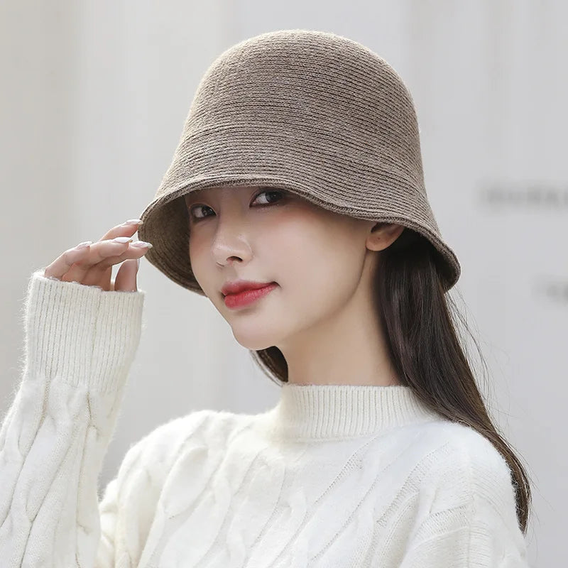 X093 New Fisherman's Hat for Women  Winter Warm Knitted Hat Covers Her Face Japanese Bucket Basin Hat Literary Brim Caps