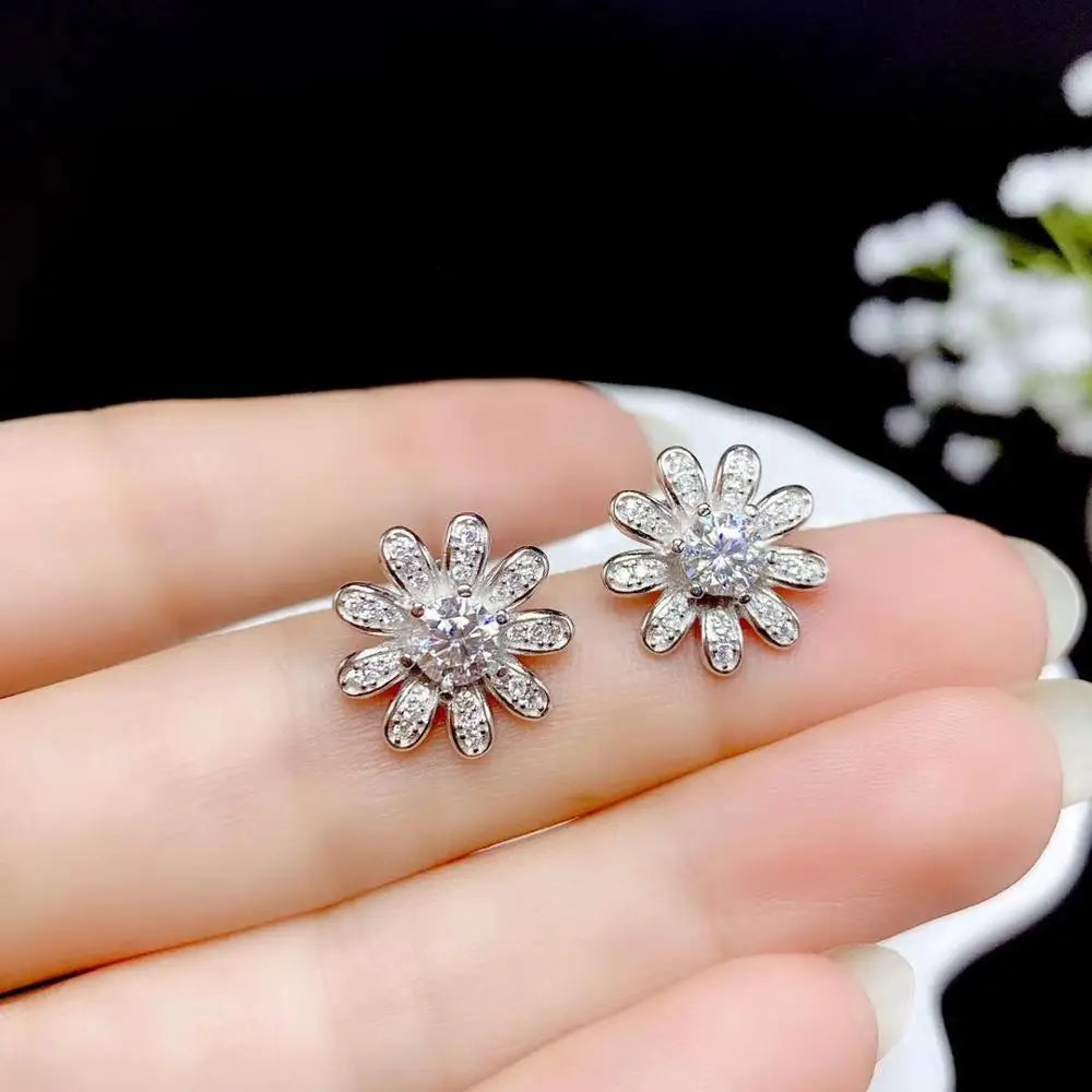 daisy moissanite earrings  women silver stud earrings 925 sterling silver shiny gem better than diamond gift GRA certificate