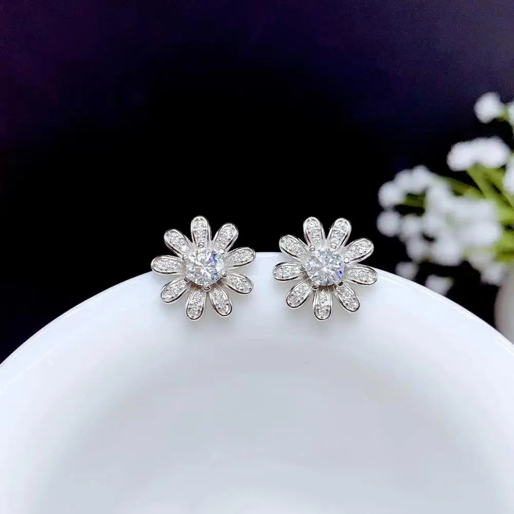 daisy moissanite earrings  women silver stud earrings 925 sterling silver shiny gem better than diamond gift GRA certificate
