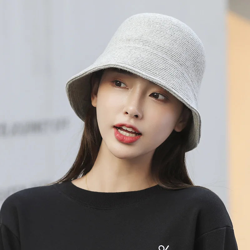 X093 New Fisherman's Hat for Women  Winter Warm Knitted Hat Covers Her Face Japanese Bucket Basin Hat Literary Brim Caps