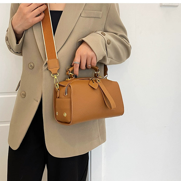 Thick Chains Crossbody Bag For Women 2023 New Luxury High Quality Brown Black Khaki Mini Square Hand Bags