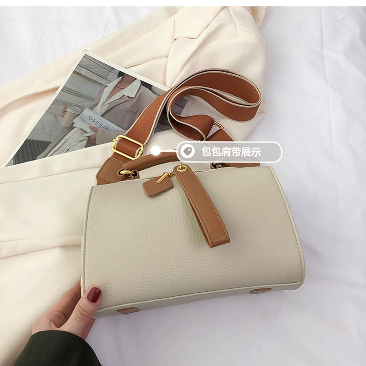 Thick Chains Crossbody Bag For Women 2023 New Luxury High Quality Brown Black Khaki Mini Square Hand Bags