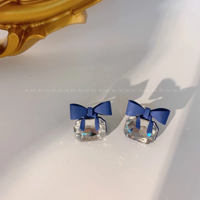Royal Blue Series Stud Earrings Collection Heart Bowknot Circle Square Geometric Klein Blue Crystal Earrings Women Jewelry