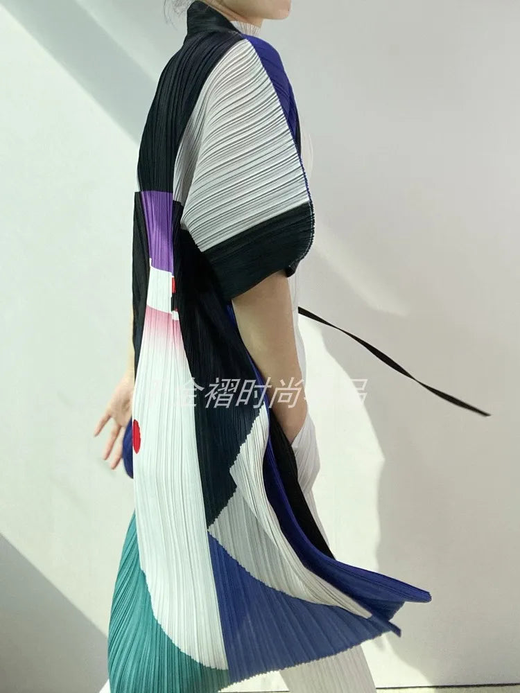 Women Printed Trench Miyake Pleated Fashion Printed Loose Plus Size Japan Style Belt Female Long Coats Tide