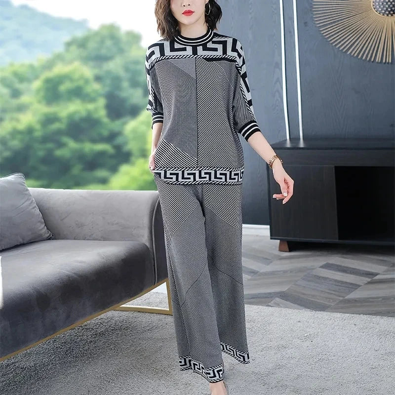 Two piece Women's Knitwear Casual Sets 2025 Spring Autumn New Loose Fashion Temperament Pullover Tops+Wide leg Pants Female