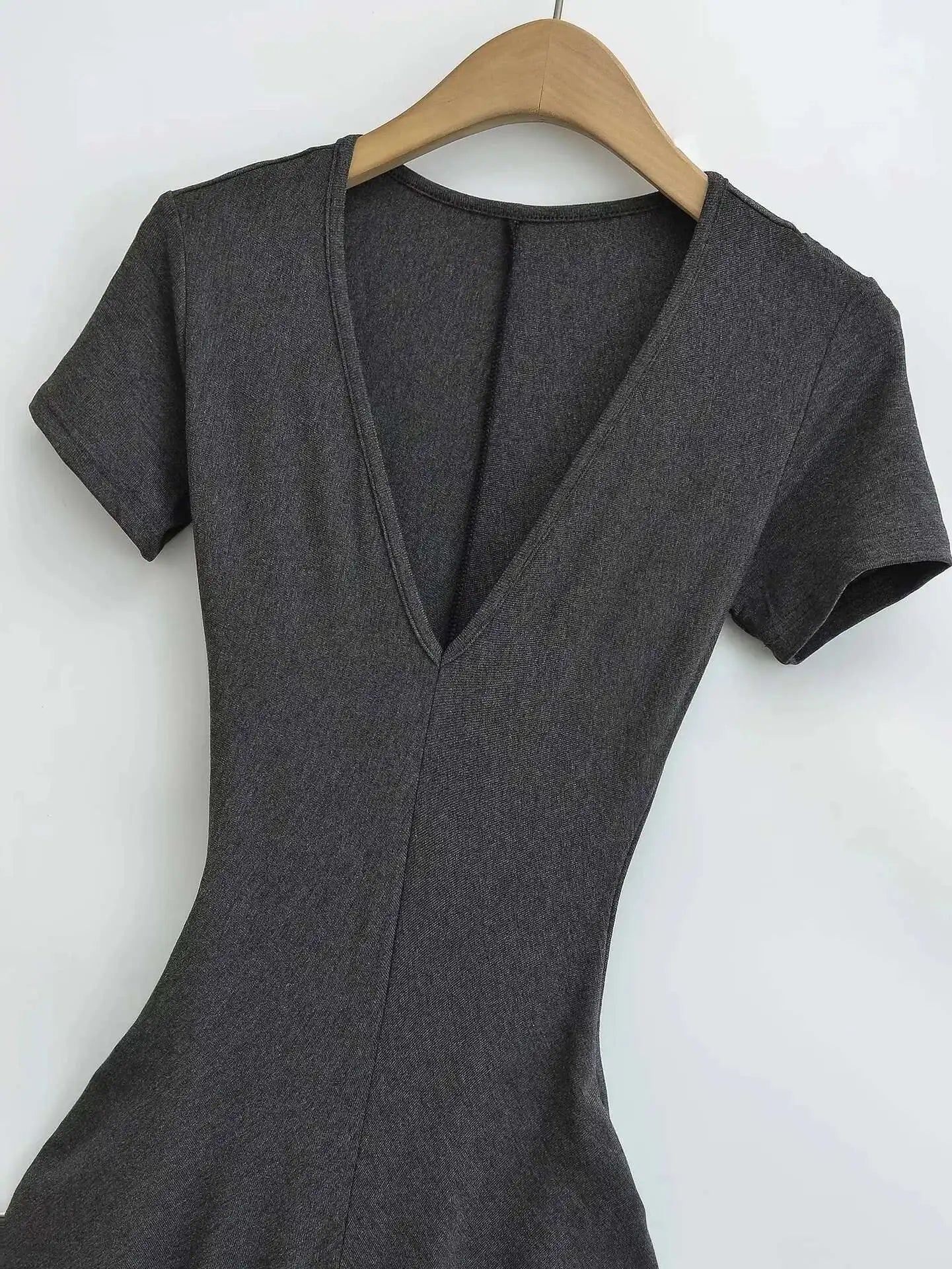 Spicy Girl Sexy Short Sleeved Dress 2024 Summer New High Waist Wrapped Hip Tight Large V-neck Long Dress 90AU