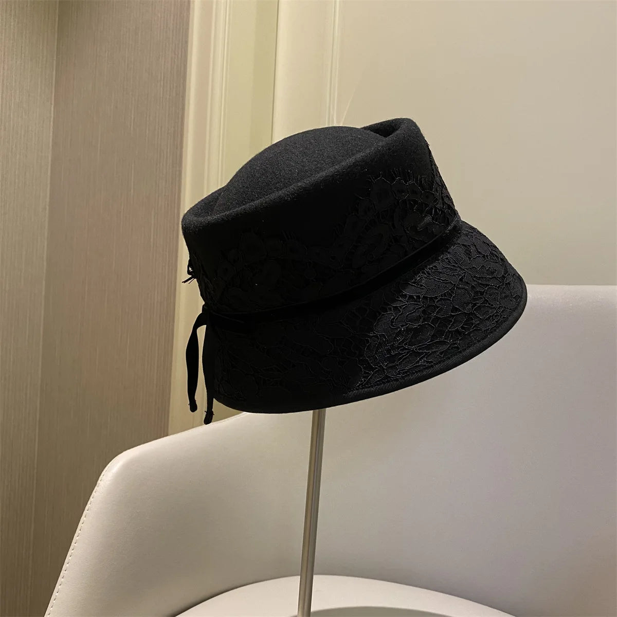 Autumn and Winter 100% Wool Hat Bell Hat Women's French Elegant Retro Hepburn Round Top Big brim Hat