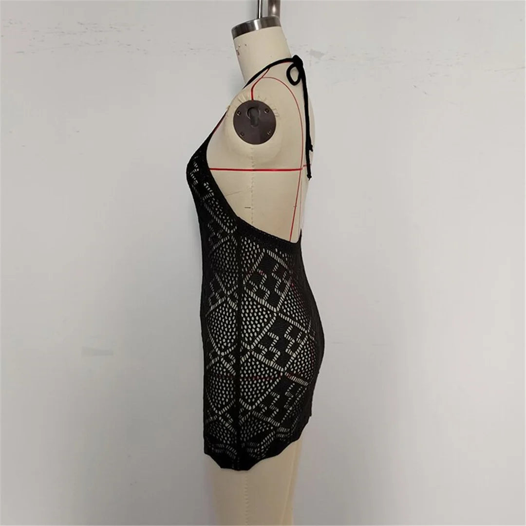 Hollow Out Halter Backless Crochet Knitted Tunic Beach Cover Up Cover-ups Beach Dress Beach Wear Beachwear Female Women V6511