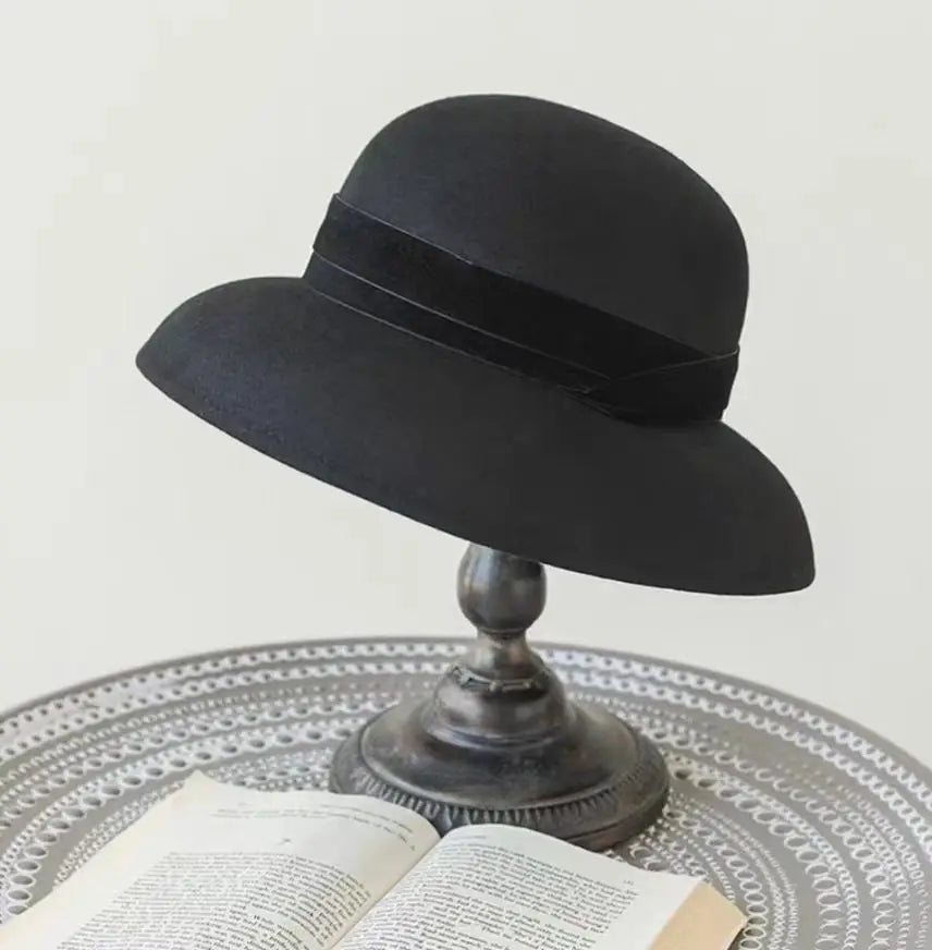 Autumn and Winter 100% Wool Hat Bell Hat Women's French Elegant Retro Hepburn Round Top Big brim Hat