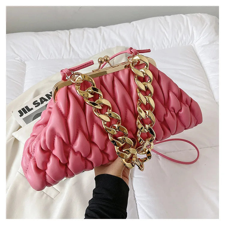 Pleated Lingge Fashion Shell Bag Women's Versatile Chain Handbag Casual One Shoulder Crossbody Chain Accessories Women's Bag