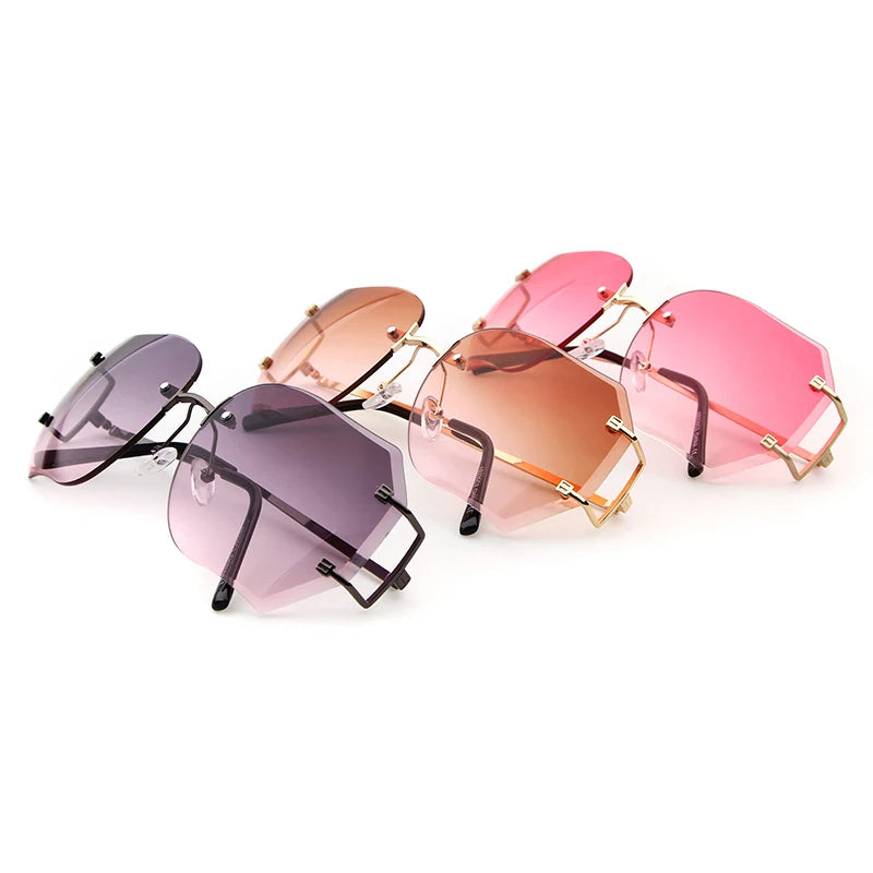 2023 New rimless Frame Metal Sunglasses Women Cool Style Clear Brand Designer retro Square Shades Female Style Dropshiping