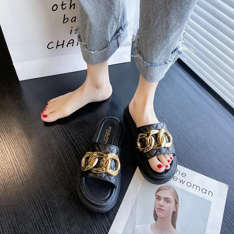 Net Red Fashion Thick Bottom Sandals And Slippers Women's All-match Summer Casual Metal Buckle One-word Slippers