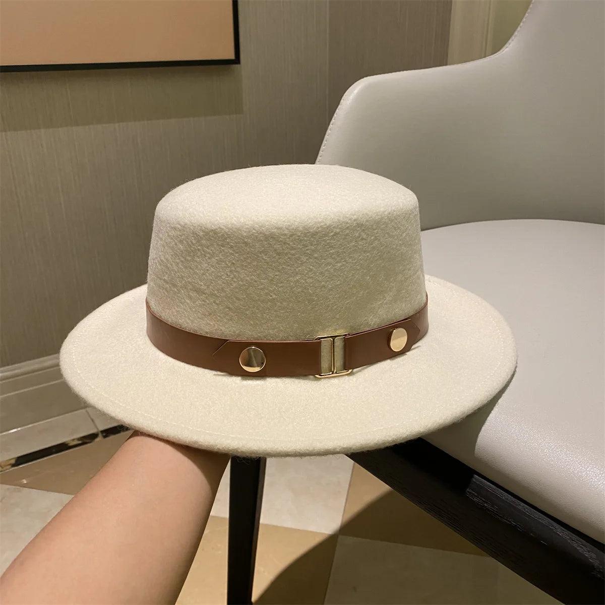 Autumn and Winter 100% Wool Hat Bell Hat Women's French Elegant Retro Hepburn Round Top Big brim Hat