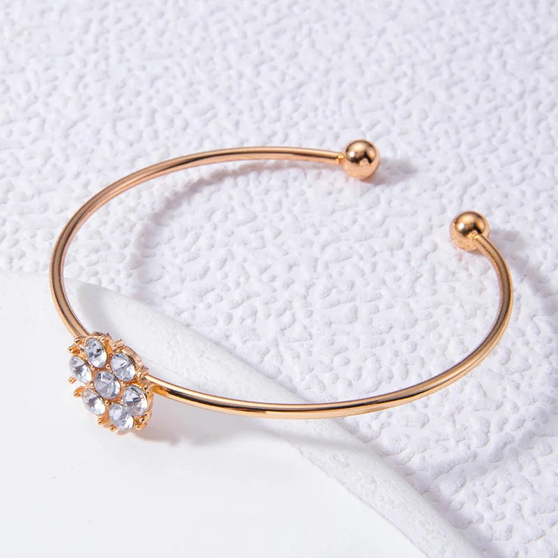 Tocona Luxury Fashion Flower Gold Colour Bangle for Women Girl Korean Charms Crystal Stone Alloy Metal Jewelry браслет 24120
