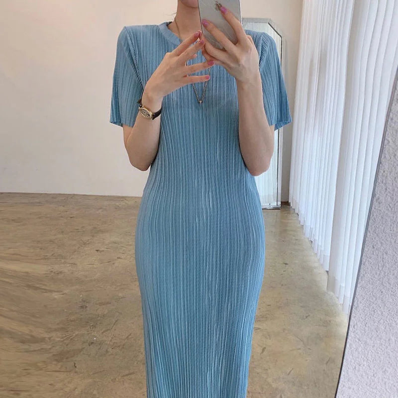 Korean Chic Minimalist Gentle Round Neck Pleated Slim Wrap Hip Short Sleeve Female Dresses 2022 Summer New Style  B560