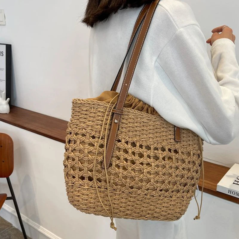 Summer Woven Straw Bucket Bag For Women Travel Beach Bags Large Capacity Armpit Bags Bohemia Knitted Shopping Totes Bolsa sac