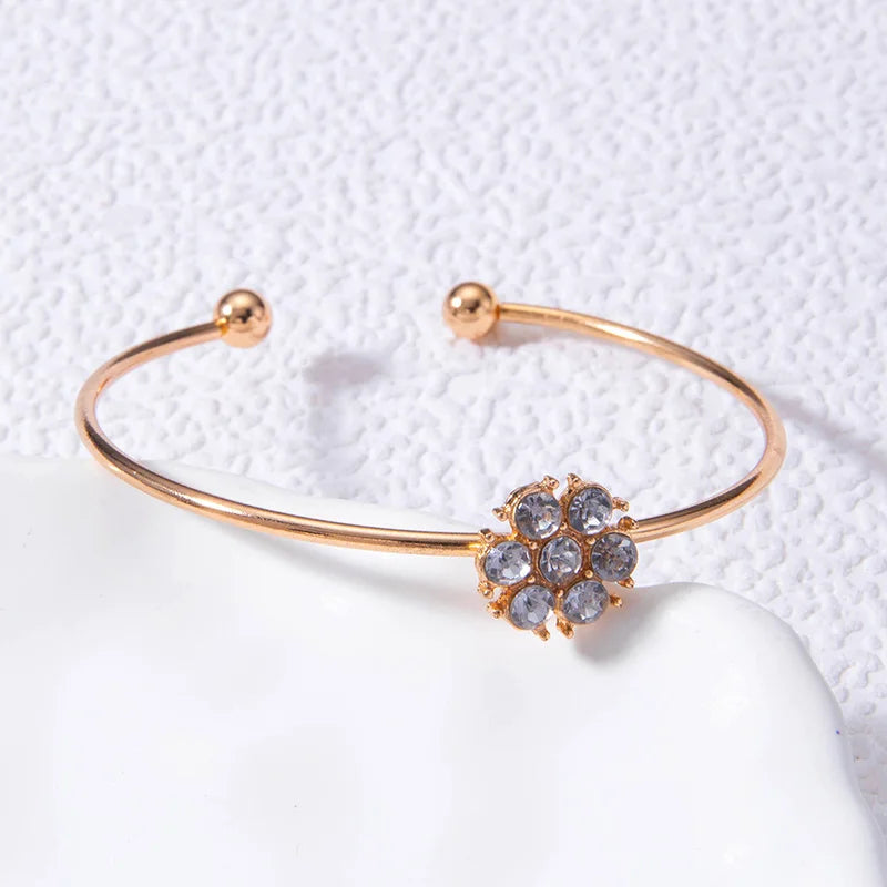 Tocona Luxury Fashion Flower Gold Colour Bangle for Women Girl Korean Charms Crystal Stone Alloy Metal Jewelry браслет 24120