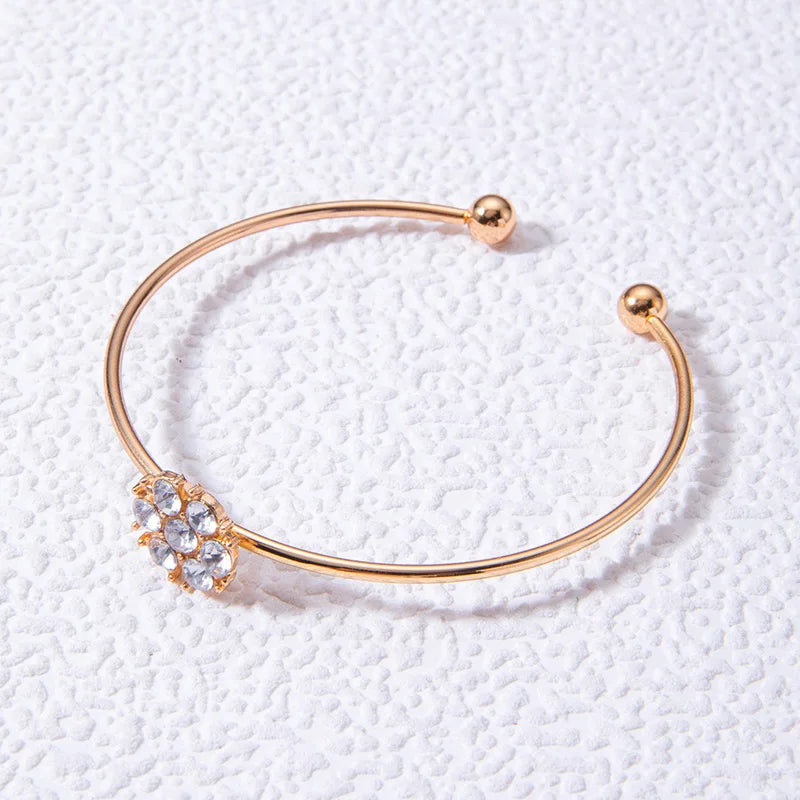 Tocona Luxury Fashion Flower Gold Colour Bangle for Women Girl Korean Charms Crystal Stone Alloy Metal Jewelry браслет 24120