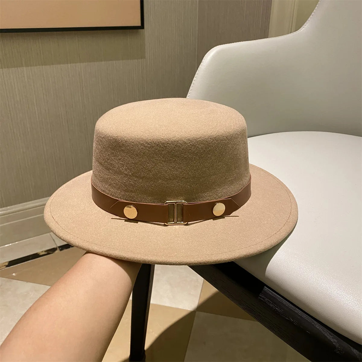 Autumn and Winter 100% Wool Hat Bell Hat Women's French Elegant Retro Hepburn Round Top Big brim Hat