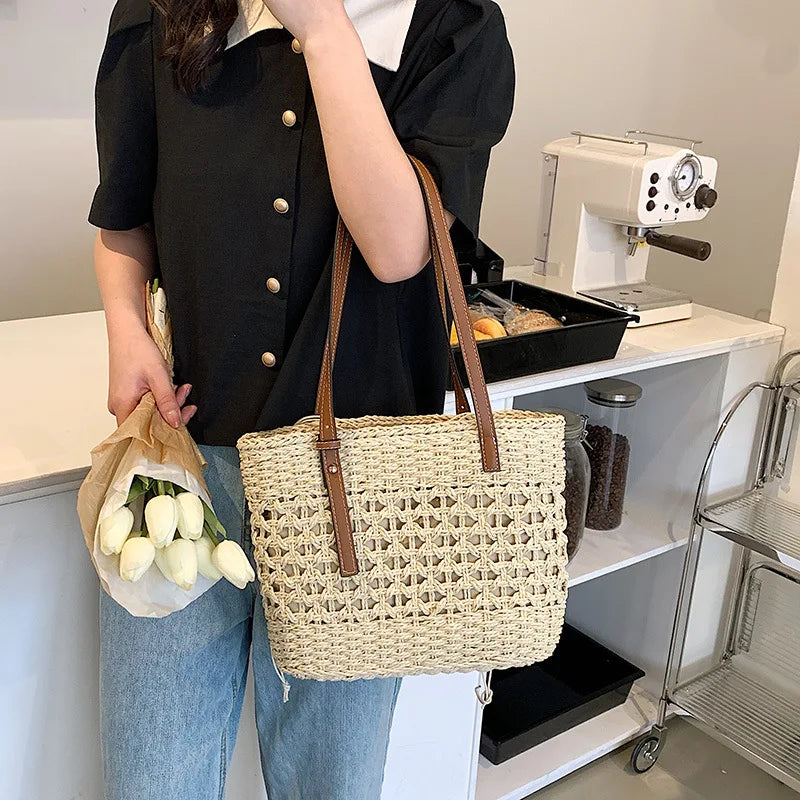 Summer Woven Straw Bucket Bag For Women Travel Beach Bags Large Capacity Armpit Bags Bohemia Knitted Shopping Totes Bolsa sac