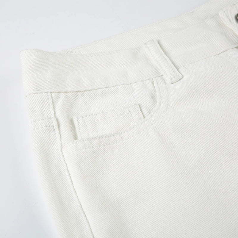 SUCHCUTE White Straight Leg Jeans for Women Casual Low Waisted Slim Denim Pants Fashion All-Match Trousers Streetwear Bottoms