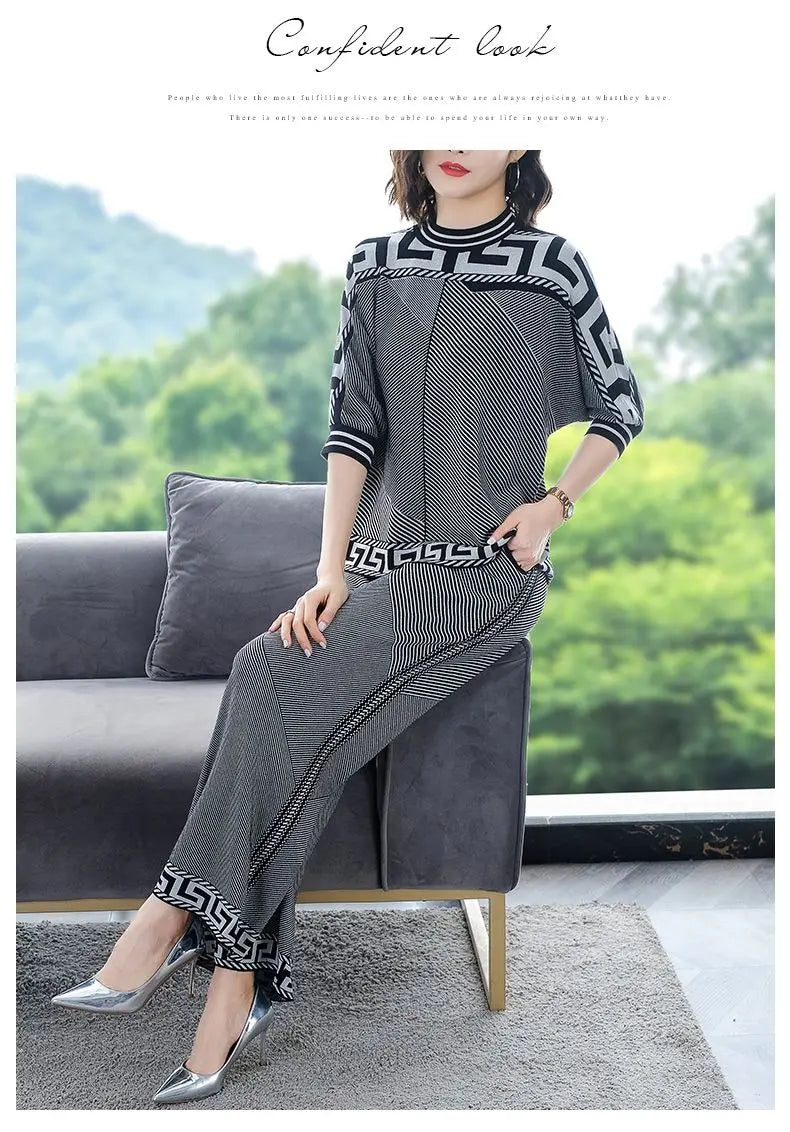 Two piece Women's Knitwear Casual Sets 2025 Spring Autumn New Loose Fashion Temperament Pullover Tops+Wide leg Pants Female
